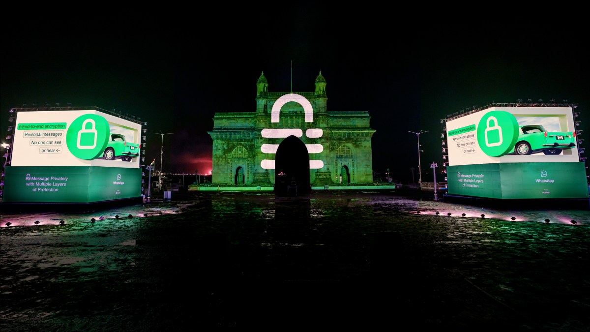 Facebook: Highlighting WhatsApp’s Privacy Features At Mumbai’s Iconic Gateway Of India